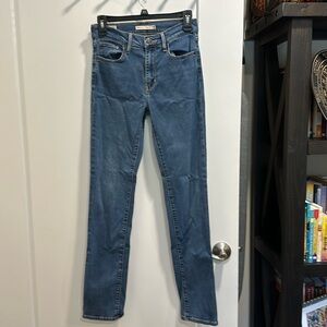 Levi's 724 High Rise